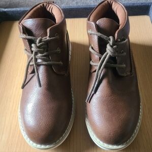 Steve Madden Boy's Major Chukka Boot